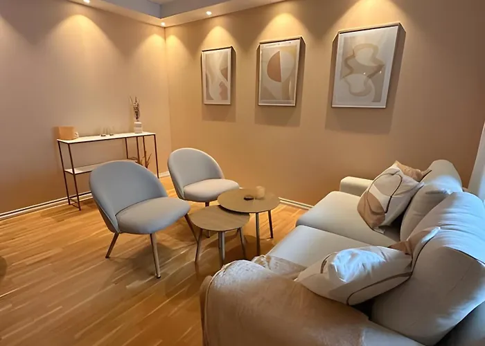 Apartament Modern And Chic -